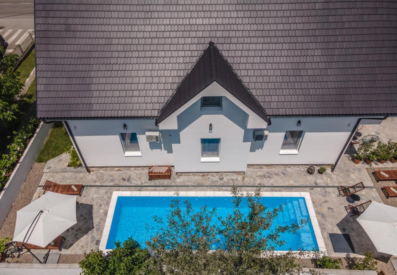 Vila Pobeda Banja Koviljača Exteriör bild