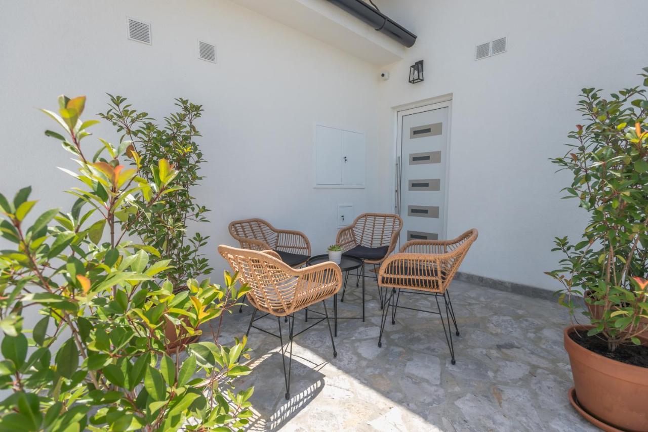 Vila Pobeda Banja Koviljača Exteriör bild